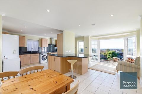 4 bedroom detached house for sale, Tongdean Avenue, Hove