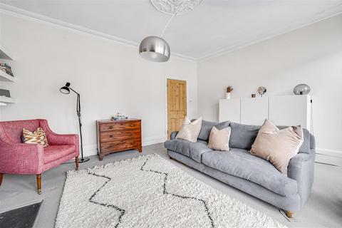 1 bedroom flat for sale, London NW10