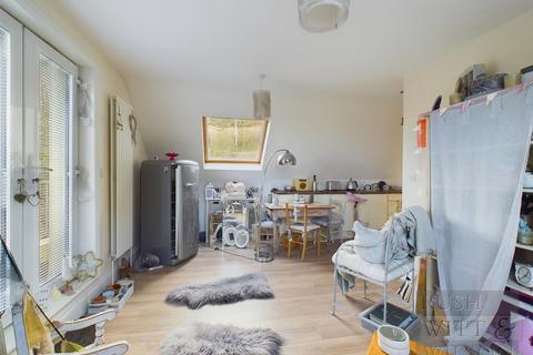 1 bedroom flat for sale, Stonestile Lane, Hastings