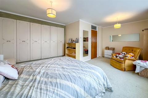 28 Abbots Park, St Albans, AL1 1TW