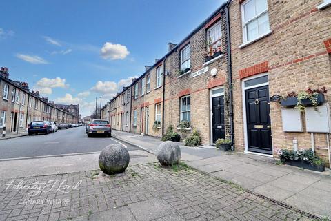 Cahir Street, LONDON