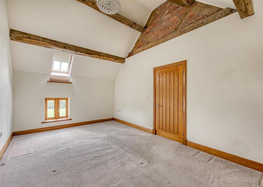 Barn 1, Knowle Bank Farm-bed1.jpg