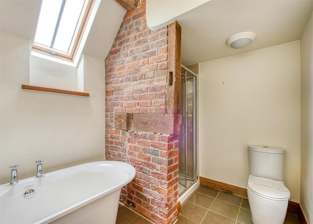 Barn 1, Knowle Bank Farm-bathroom2.jpg