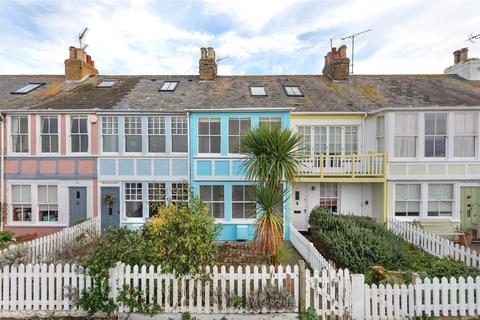 2 bedroom terraced house for sale, Marine Terrace, Whitstable