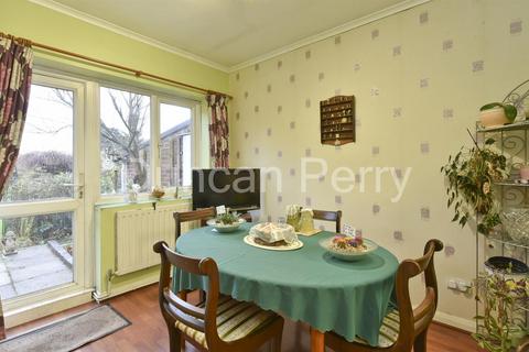 3 bedroom semi-detached house for sale, Hill Rise, Potters Bar EN6