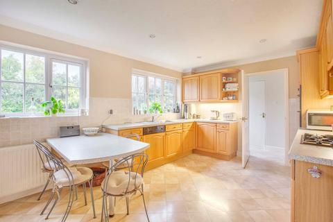 4 bedroom detached house for sale, Oak View, High Wycombe HP15