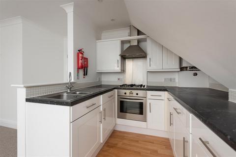 1 bedroom flat for sale, St. Johns Road, Swalecliffe, Whitstable