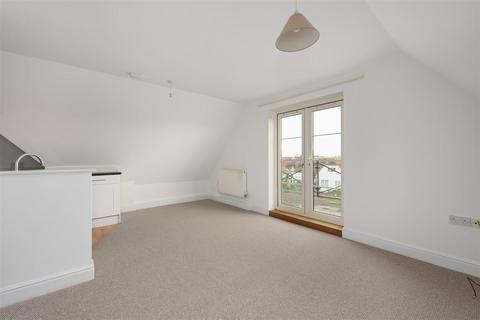 1 bedroom flat for sale, St. Johns Road, Swalecliffe, Whitstable