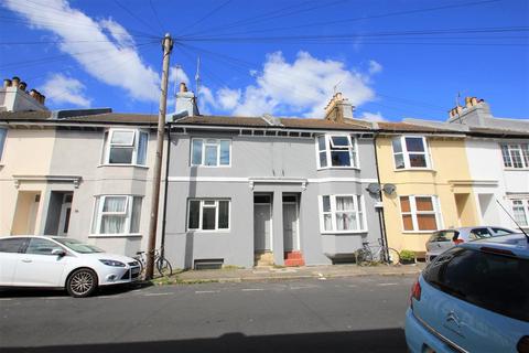 4 bedroom terraced house to rent, Park Crescent Road, Brighton