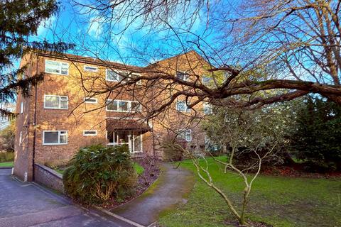 1 bedroom apartment for sale, Hogarth Court, Steeplands, Bushey