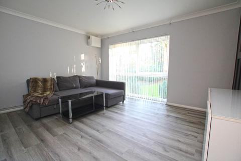 1 bedroom apartment for sale, Hogarth Court, Steeplands, Bushey