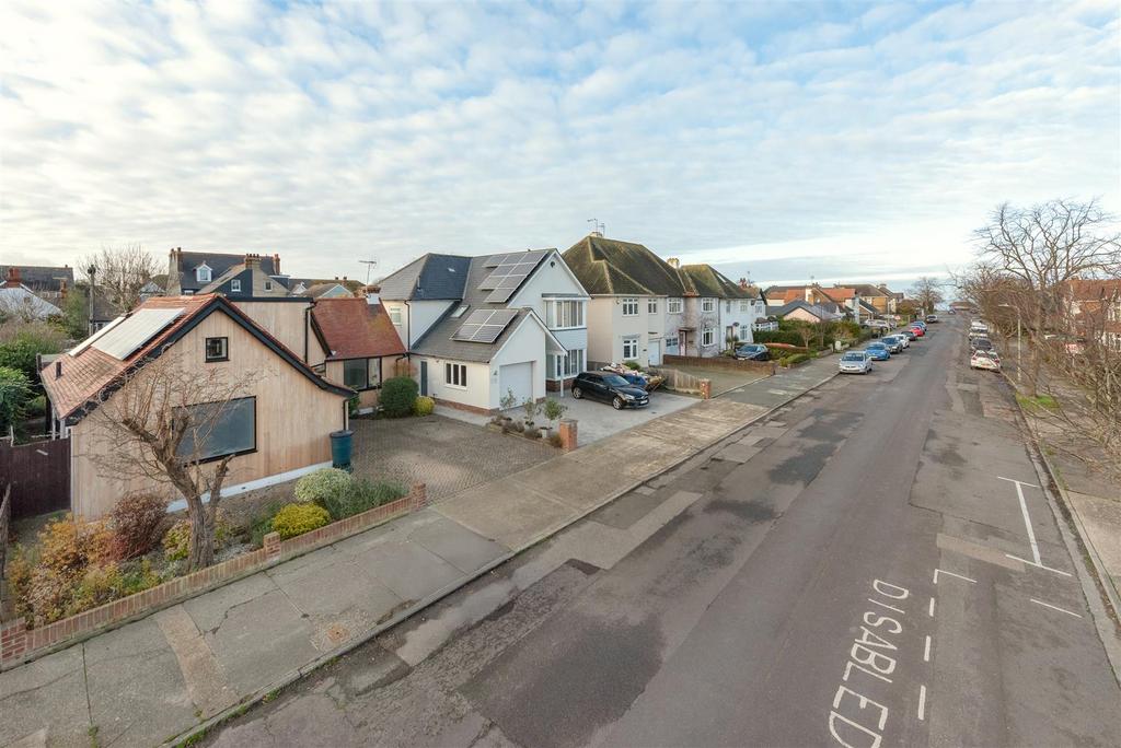 Pier Avenue, Tankerton, Whitstable