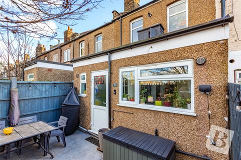 3 bedroom terraced house for sale, Francis Avenue, Ilford, IG1