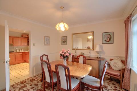 3 bedroom bungalow for sale, Woodlands Drive, Yarm