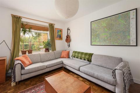 2 Oxford Close, Whitstable, CT5 1JT