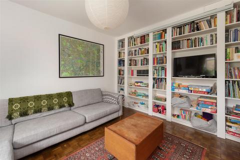 2 Oxford Close, Whitstable, CT5 1JT