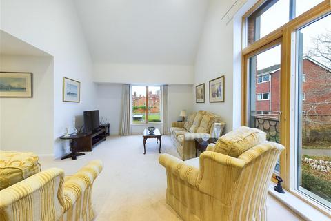 2 bedroom apartment for sale, Monks Close, Lichfield