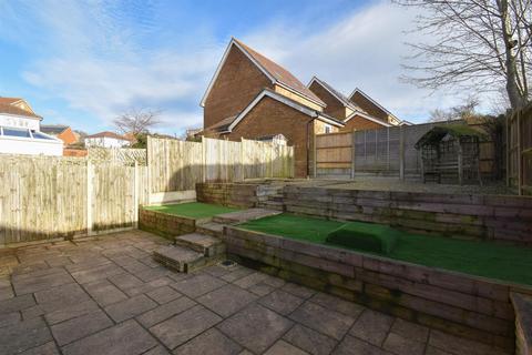 3 bedroom end of terrace house for sale, Celandine Drive, St. Leonards-On-Sea