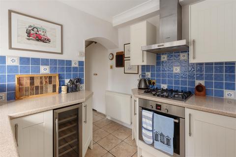 2 bedroom semi-detached house for sale, Tower Hill, Whitstable