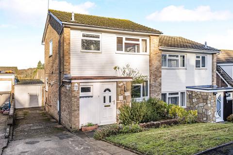 Broadacres, Surrey GU3