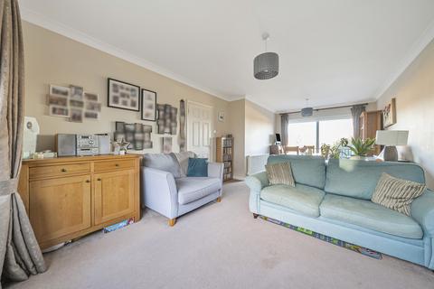 137 Broadacres, Guildford, GU3 3BS