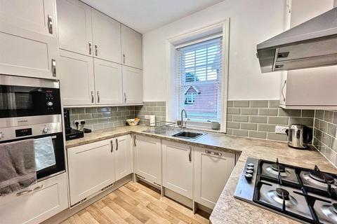 2 bedroom flat for sale, Denton Road, Eastbourne