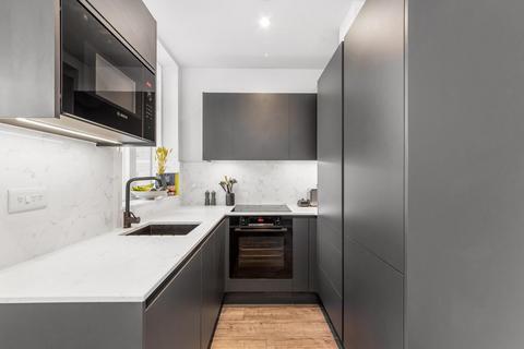 3 bedroom apartment for sale, Auckland Hill, London