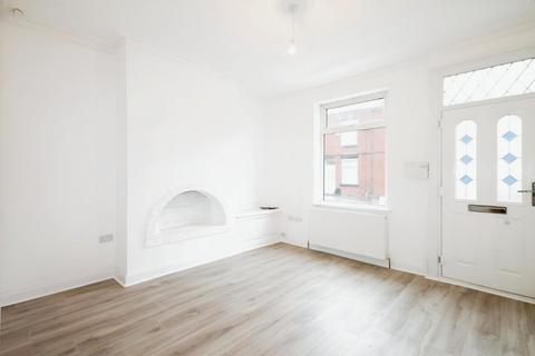 2 bedroom terraced house to rent, Beatrice Street, Denton, Manchester, M34