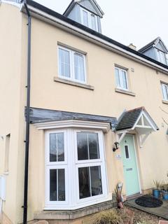 4 bedroom semi-detached house to rent, Llanelli, The Links, Y Ffowndri