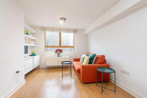 1 bedroom flat to rent, Compton Street, London EC1V