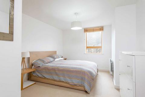 1 bedroom flat to rent, Compton Street, London EC1V