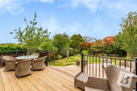 8 Spenser Crescent, Upminster, RM14 1AN