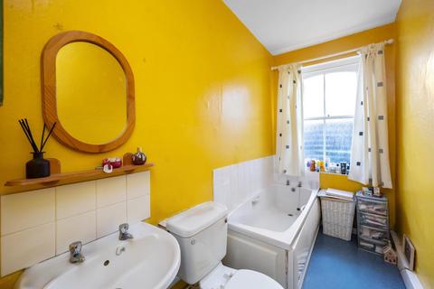 1 bedroom flat for sale, Springfield Road, Brighton