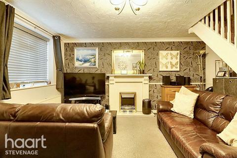 3 bedroom semi-detached house for sale, Augustus Gate, Stevenage