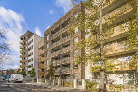 1 bedroom flat for sale, Avenue Road, Acton