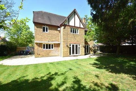 3 Cedar Close, Iver, SL0 0QX
