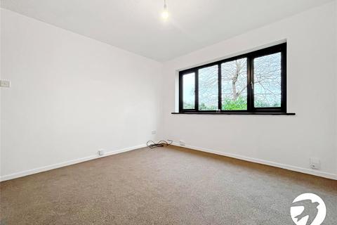 2 bedroom flat to rent, Wyatt Place, Rochester, Kent, ME2