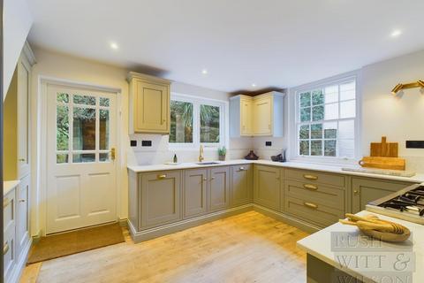 5 bedroom terraced house for sale, Castle Hill Road, Hastings