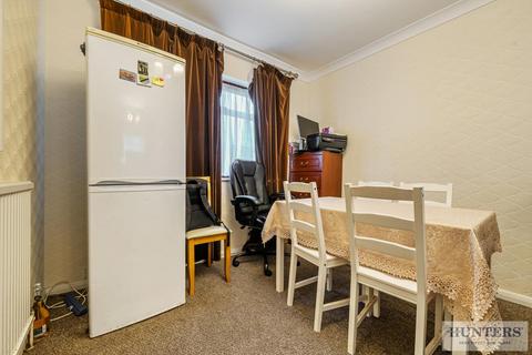 3 bedroom terraced house for sale, Rushdene, Abbey Wood, London, SE2 9RP