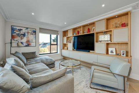 Flat 7, 109 Hare Lane, Claygate, Esher, KT10 0QY