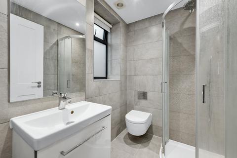 Flat 7, 109 Hare Lane, Claygate, Esher, KT10 0QY