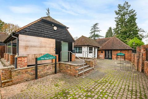 3 bedroom detached house for sale, Smithbrook, Cranleigh GU6