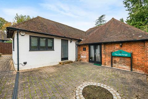 3 bedroom detached house for sale, Smithbrook, Cranleigh GU6