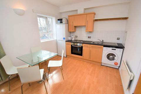 2 bedroom apartment to rent, City Edge, 19 Royce Road, Hulme, Manchester, M15 5JQ