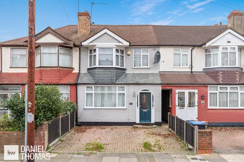 3 bedroom house for sale, Forest Road, Enfield