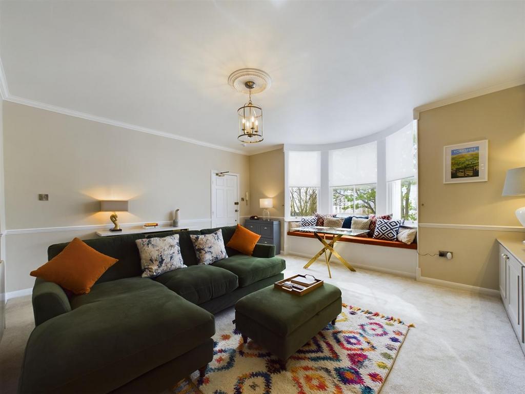 CAM03358 G0-PR0053-STILL003.jpg