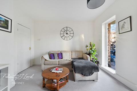 2 bedroom flat for sale, Woolridge Way, Loddiges Road, Hackney, E9