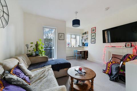 2 bedroom flat for sale, Woolridge Way, Loddiges Road, Hackney, E9