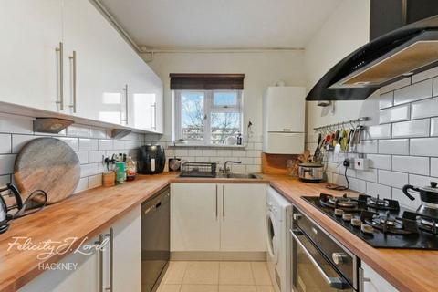 2 bedroom flat for sale, Woolridge Way, Loddiges Road, Hackney, E9