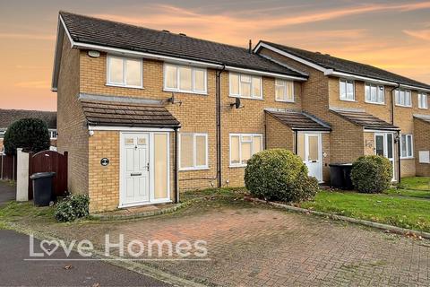 3 bedroom end of terrace house for sale, Grasmere Close, Flitwick